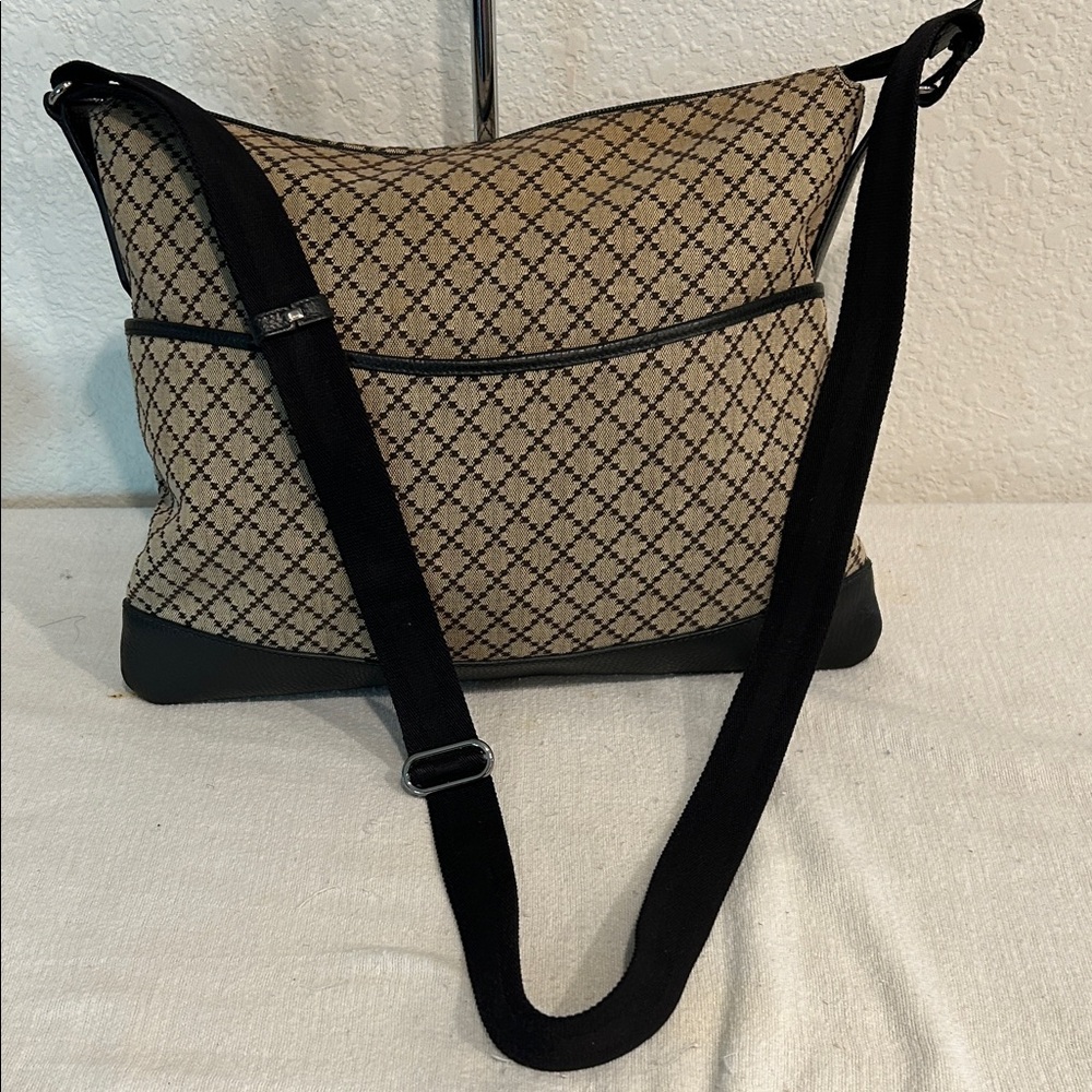 Gucci Canvas Messenger Bag Crossbody Bag